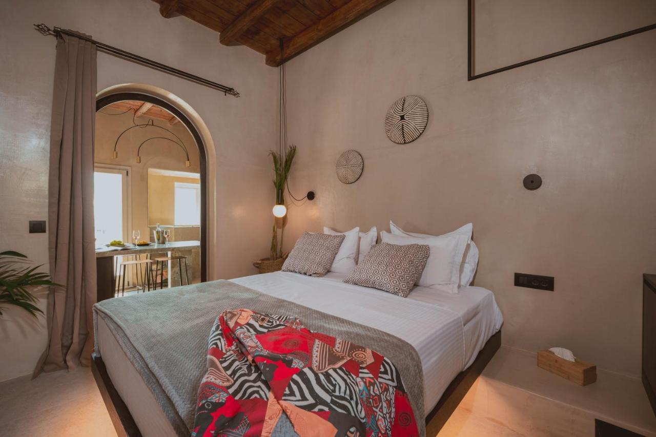 Legends In Town, By Mykonos High Aparthotel Mykonos Town Bagian luar foto