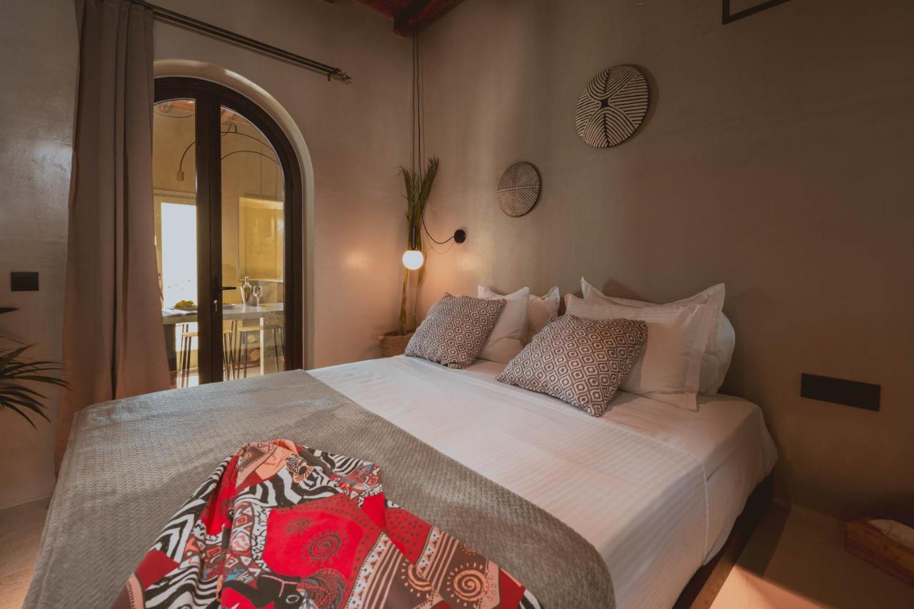 Legends In Town, By Mykonos High Aparthotel Mykonos Town Bagian luar foto