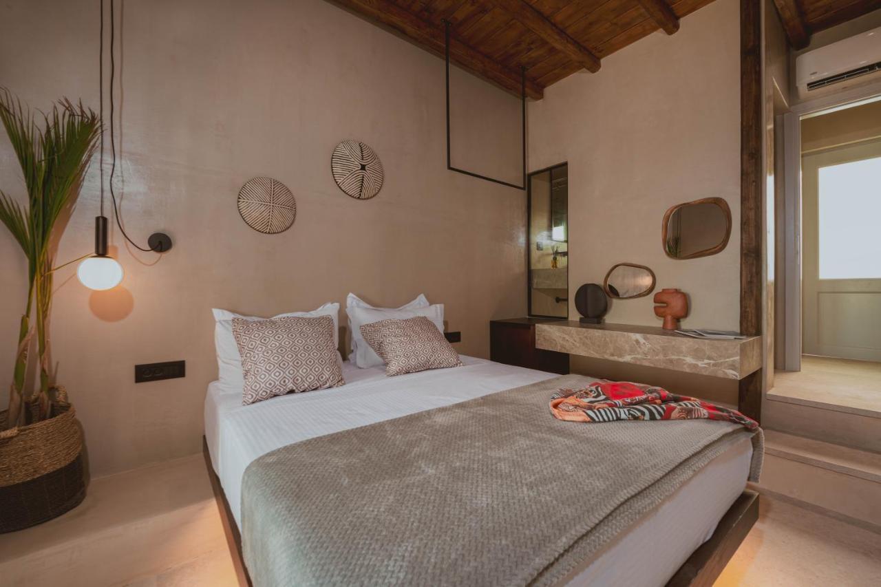 Legends In Town, By Mykonos High Aparthotel Mykonos Town Bagian luar foto