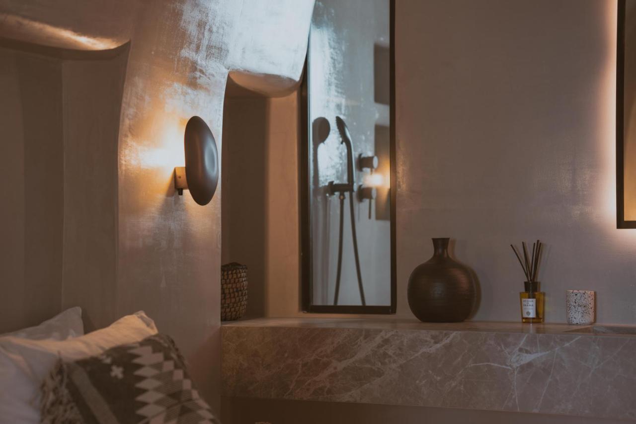 Legends In Town, By Mykonos High Aparthotel Mykonos Town Bagian luar foto