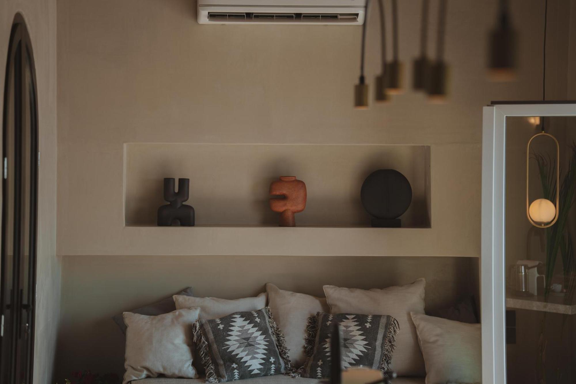Legends In Town, By Mykonos High Aparthotel Mykonos Town Bagian luar foto